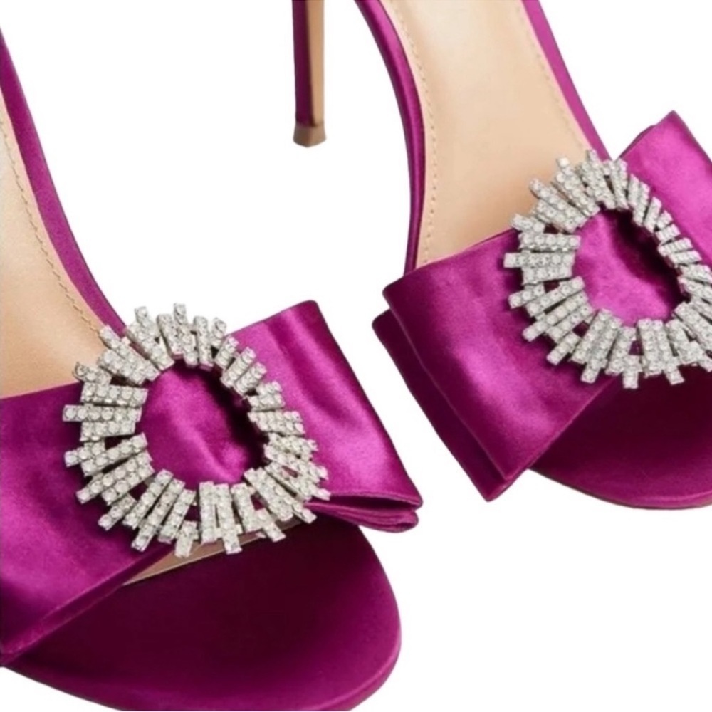 NEW Express Purple Satin Bow Rhinestone Stilettos with Crystals - Picture 4 of 8